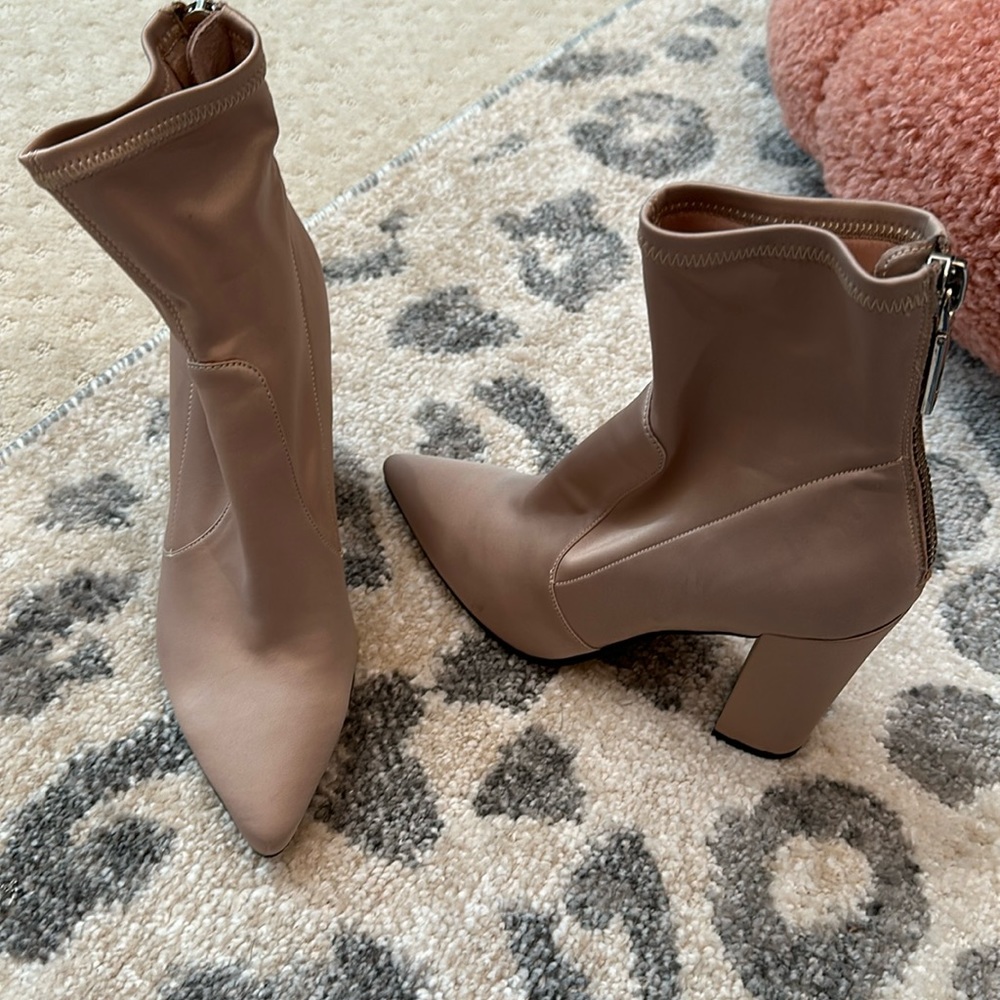 Dolce Vita satin ankle bootie